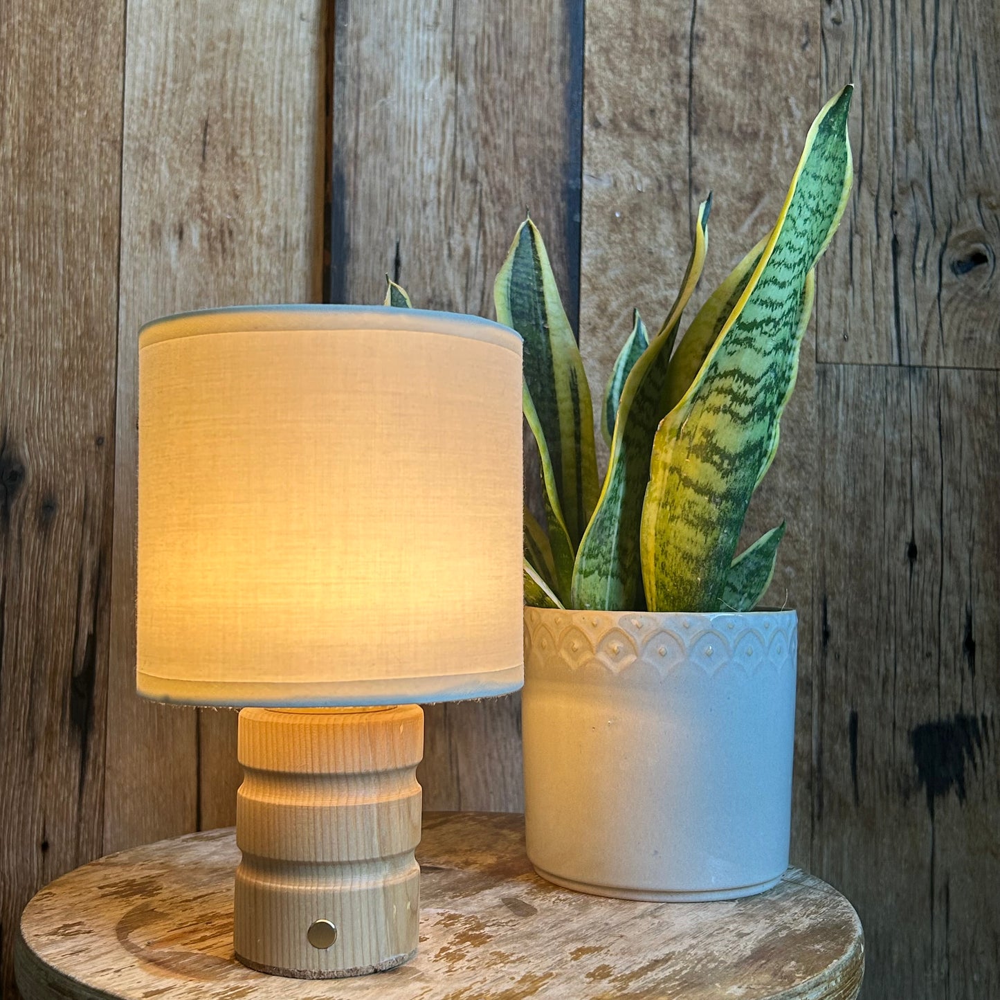 Bolt rechargeable touch lamp - Beech style